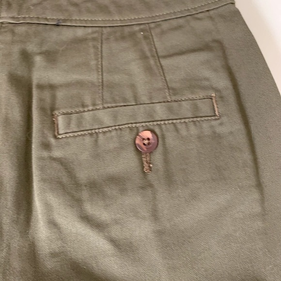 Ann Taylor Loft - Sz 2 - Picture 7 of 8